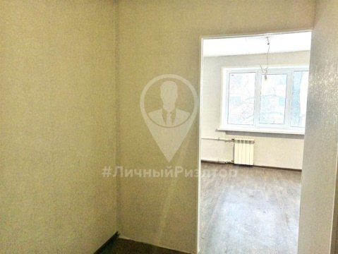 1-к квартира, 4/5 эт., 18м²