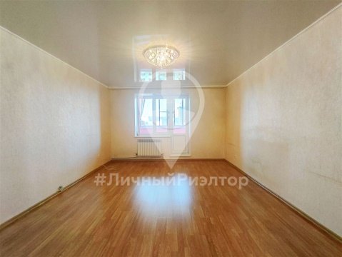 2-к квартира, 8/10 эт., 80м²